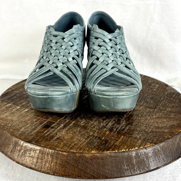 Chocolat Blu Wedge Sandals 9.5 Turquoise Leather Woven Slip On Open Toe - Picture 3 of 12